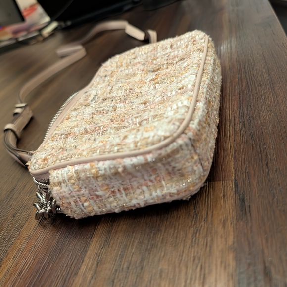 Kate Spade Beige Tweed Wristlet